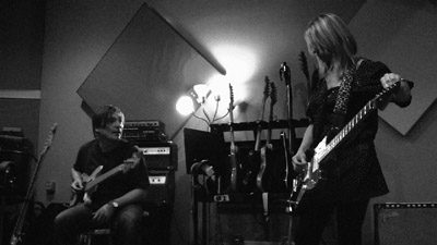Sonic Youth previews ‘The Eternal’ with 2½-minute mash-up