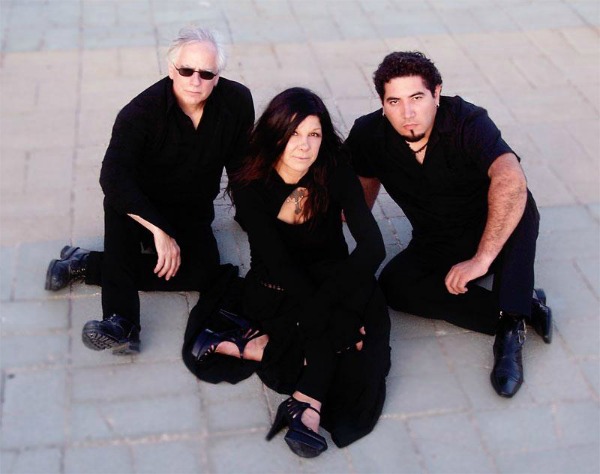 Concrete Blonde announces December tour of U.S., may play New Year's