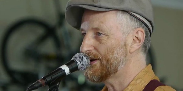 Video: Billy Bragg plays live on KEXP during SXSW — watch full 30-minute set
