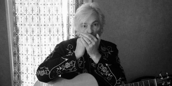 Listen: Robyn Hitchcock strips down Psychedelic Furs’ ‘Ghost in You’ for new album