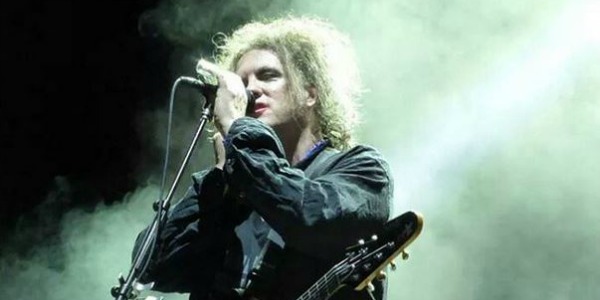 The Cure play ‘The Top’ in full, debut ‘A Man Inside My Mouth’ at epic 40-song London gig