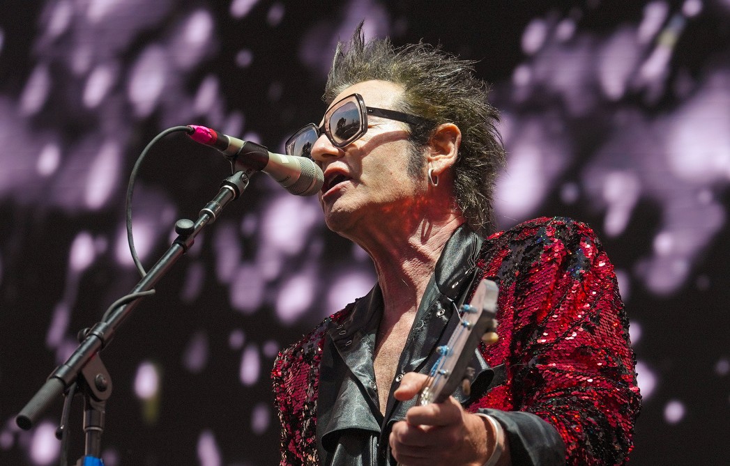 The Elusive Love and Rockets Made a Rare Dallas Tour Stop