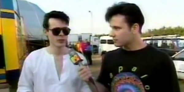 ‘120 Minutes’ Rewind: The Sisters of Mercy, Sonic Youth, Nitzer Ebb at Reading  — 1991