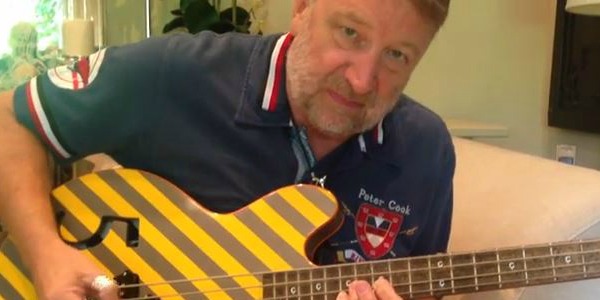 Video: Peter Hook demonstrates how to play New Order’s ‘Ceremony’ on bass