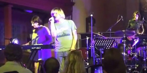 Watch The Charlatans’ Tim Burgess, half of New Order jam acoustic in a church