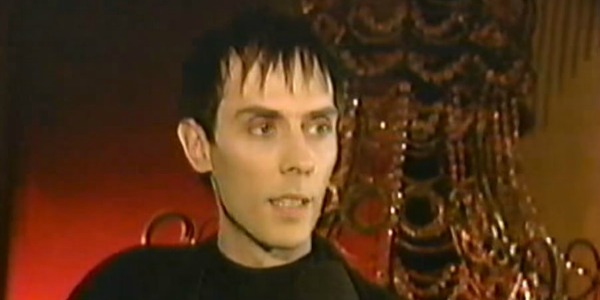 ‘120 Minutes’ Rewind: Peter Murphy co-hosts, swears off Bauhaus reunion in 1992