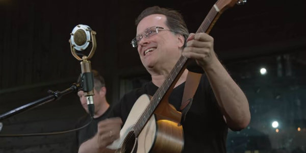Watch: Violent Femmes make ‘American Music’ with BBQ grill in KEXP live set