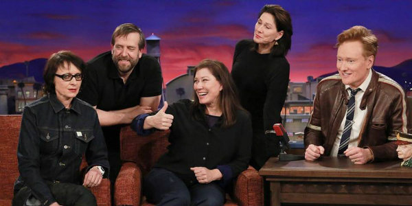 Watch: The Breeders return to Conan O’Brien’s show after 25 years, play ‘Wait in the Car’