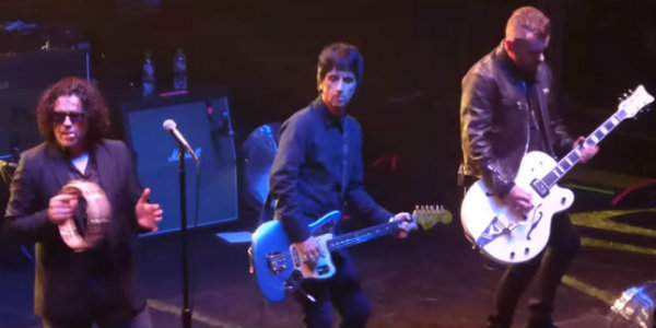 Watch: Johnny Marr joins The Cult onstage in Manchester to perform ‘Rain’